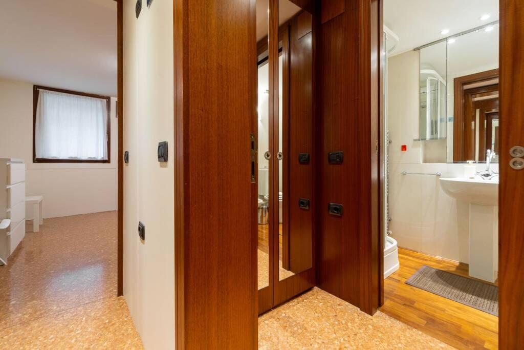 The Zen House Apartment Venedik Dış mekan fotoğraf