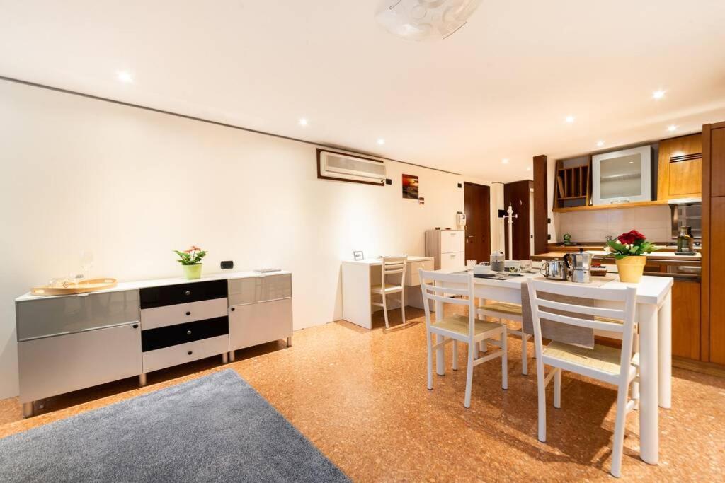 The Zen House Apartment Venedik Dış mekan fotoğraf